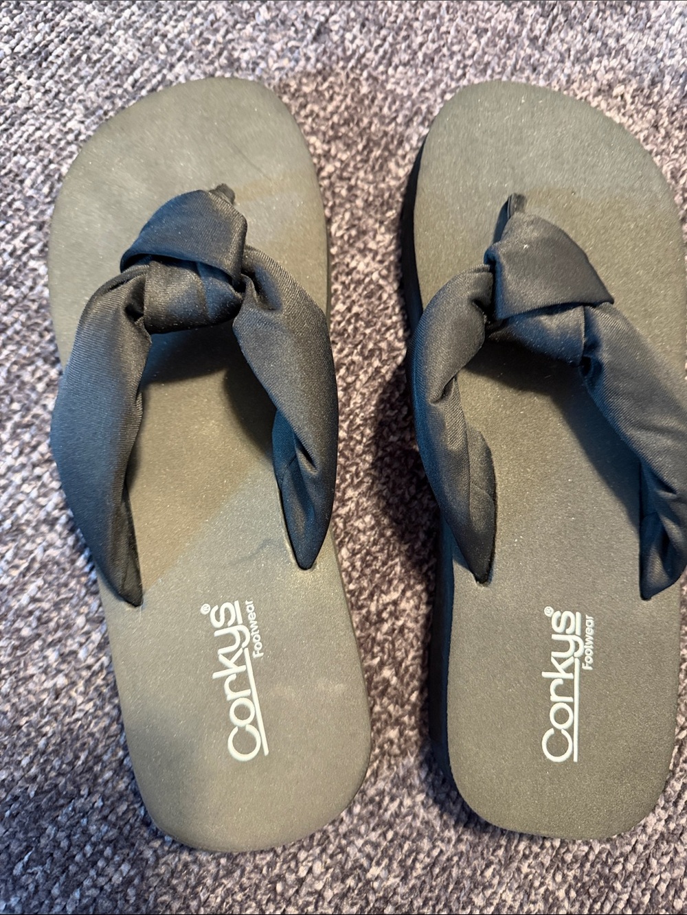 Corkys Black Knotted Fabric Thong Sandals